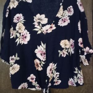 Elegant Floral V-Neck Blouse